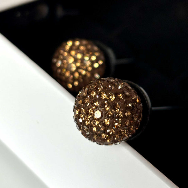 Pins Sparkling Brown als Geschenk für Reite - eine wahrhaft brillante Ideen