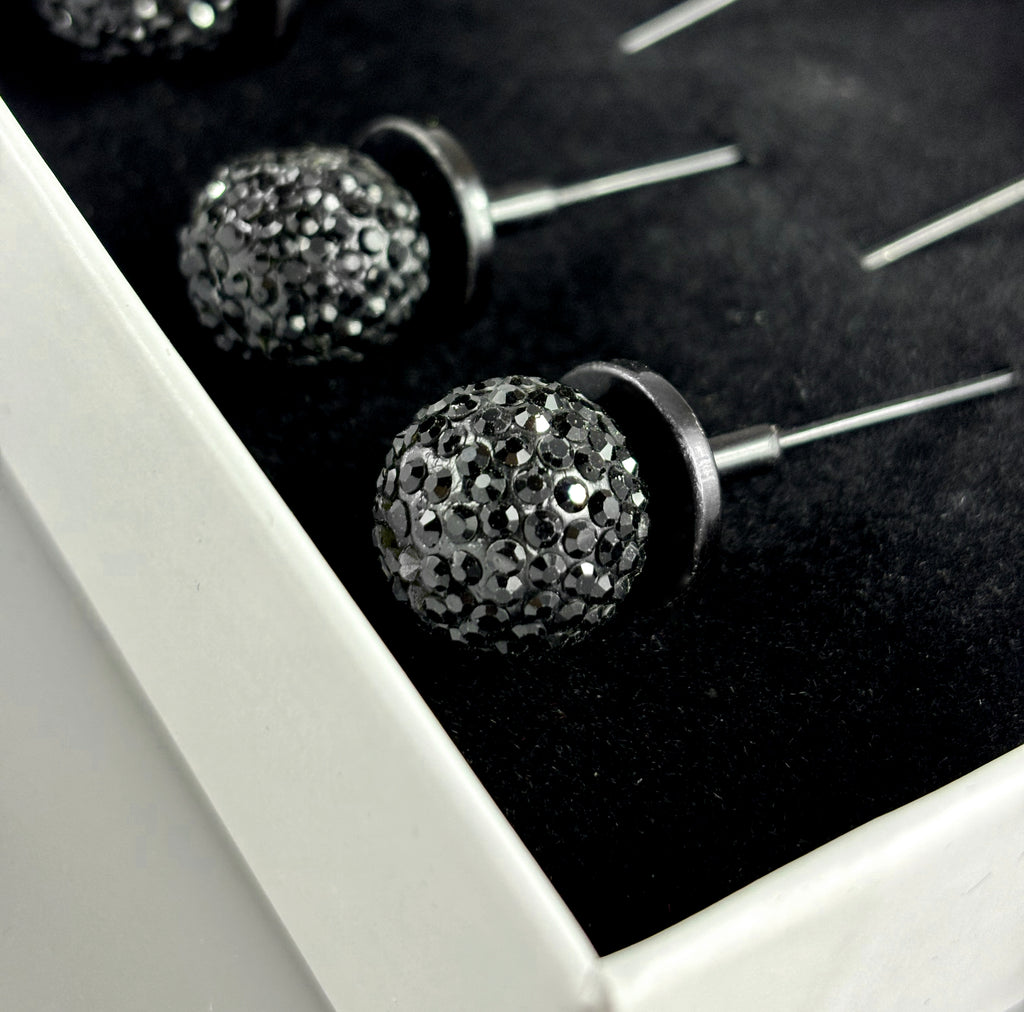 schwarzer Mähnenschmuck aus Strass - 12 Stück pro Schmuckverpackung.